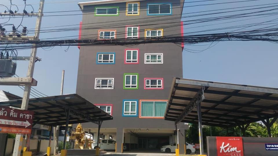 Hotel Kim Casa à Nakhon Sawan Extérieur photo